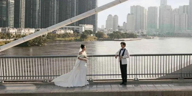 Chi phí chụp ảnh cưới ngoại cảnh đường phố Sài Gòn