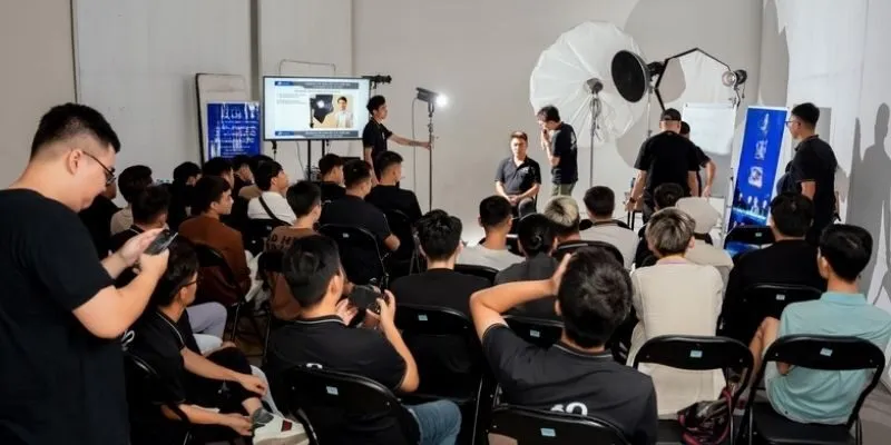 3 lợi ích khi tham gia lớp đào tạo chụp hình cưới tại studio Ngọc Long