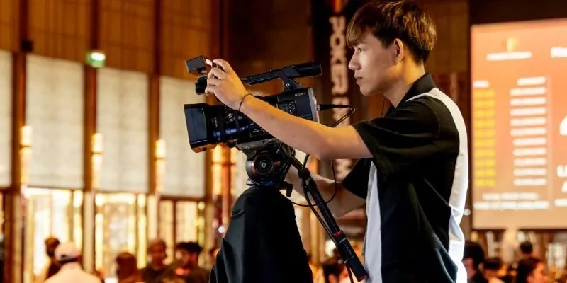 Đội ngũ nhiếp ảnh gia vô cùng tài năng, chuyên nghiệp