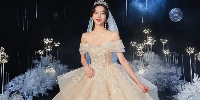 Lý do chọn váy cưới công chúa trễ vai